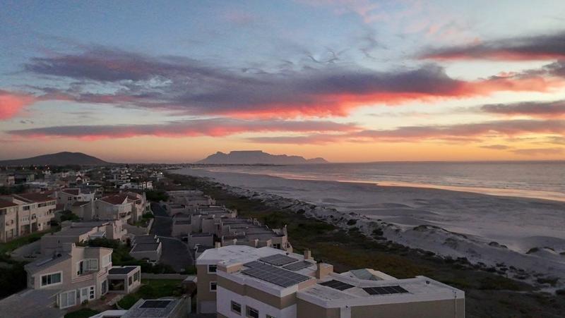 2 Bedroom Property for Sale in Van Riebeeckstrand Western Cape